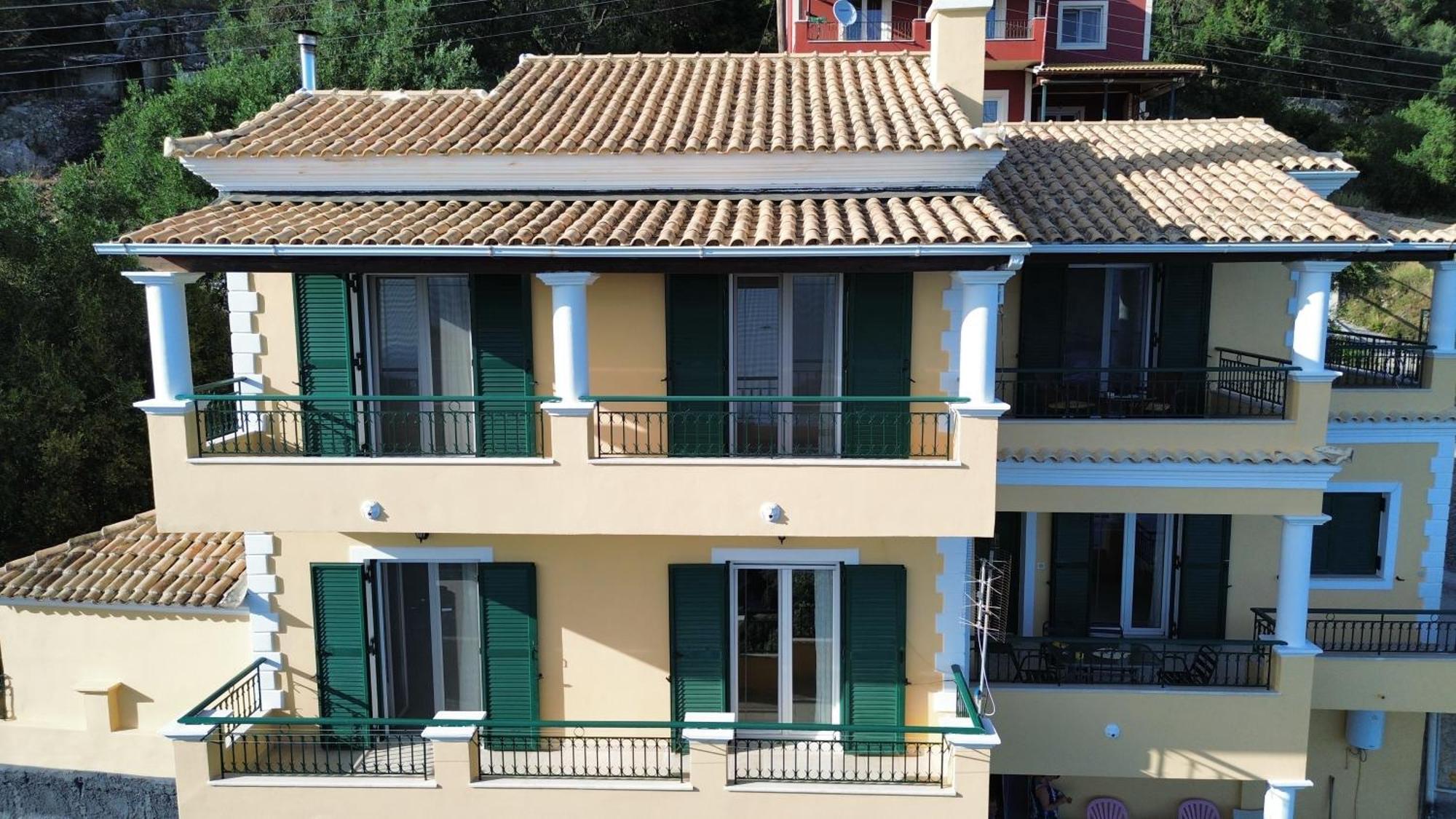 Mariza'S View House Apartment Lákones Exterior foto